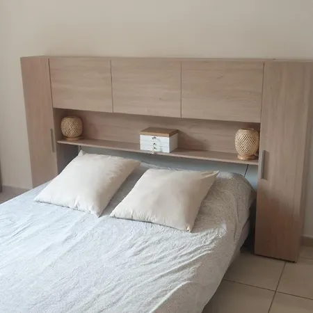 Lina 6 Pers Plages Et Rivieres Holiday home *